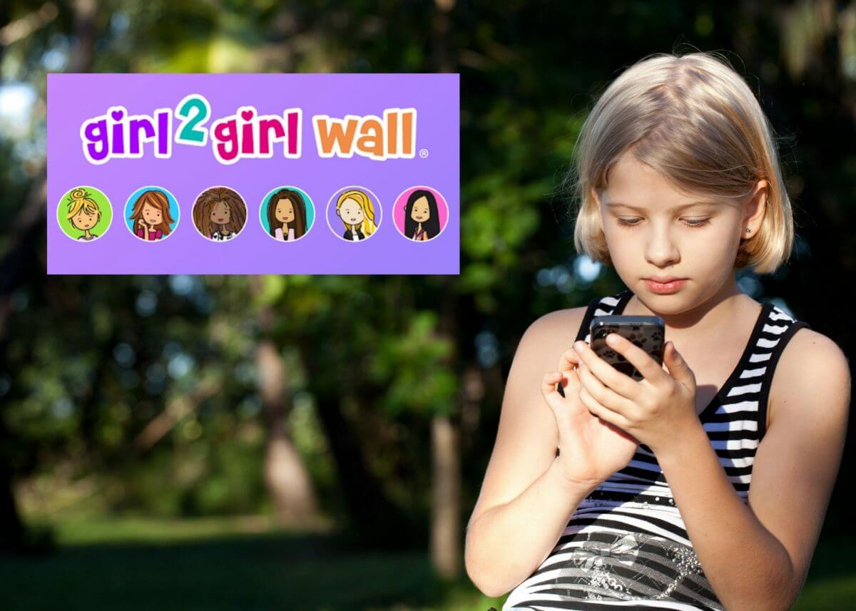 Featured image for “All-Girls Social Media Mobile App with React Native”
